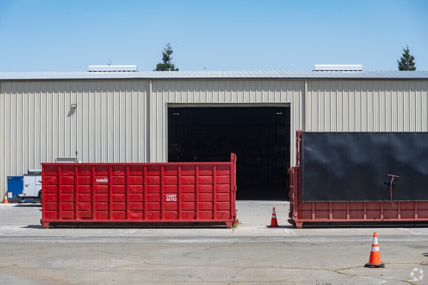More Photos Of 1111 Green Island Rd, American Canyon Warehouse For Lease
