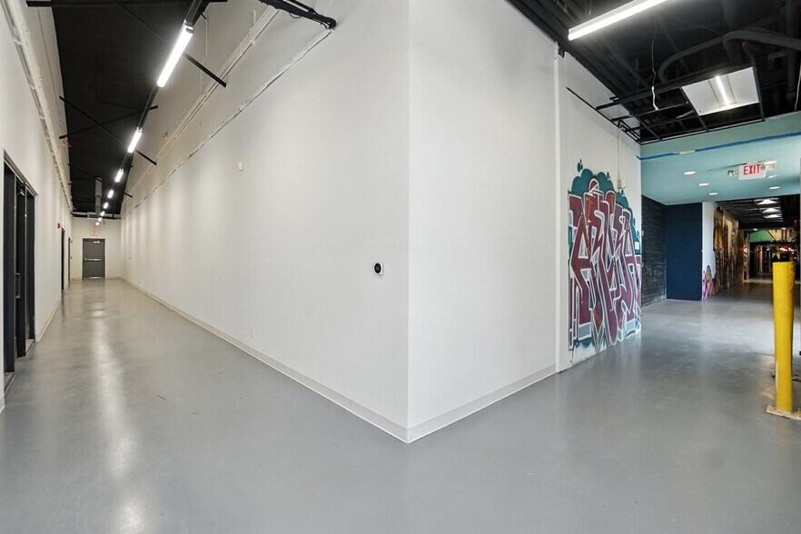 More Photos Of 933 Louise Ave, Charlotte Storefront For Lease