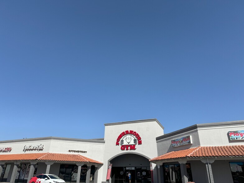 More Photos Of 1840 N Lee Trevino Dr, El Paso Unknown For Lease