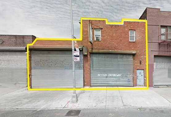 Primary Photo Of 23-27 Meserole Ave, Brooklyn Warehouse For Lease