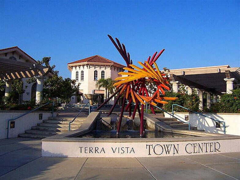 More Photos Of 10707-10709 Terra Vista Pky, Rancho Cucamonga Freestanding For Lease