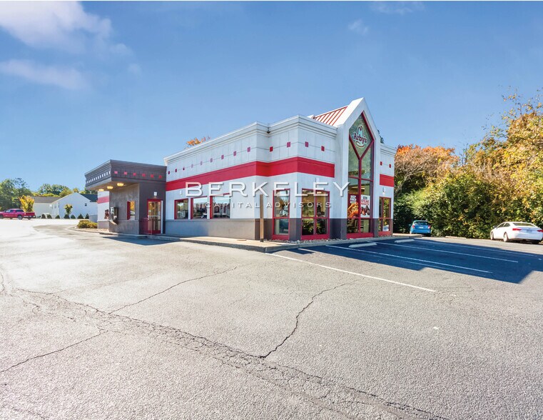 More Photos Of 2101 W Roosevelt Blvd, Monroe Fast Food For Sale