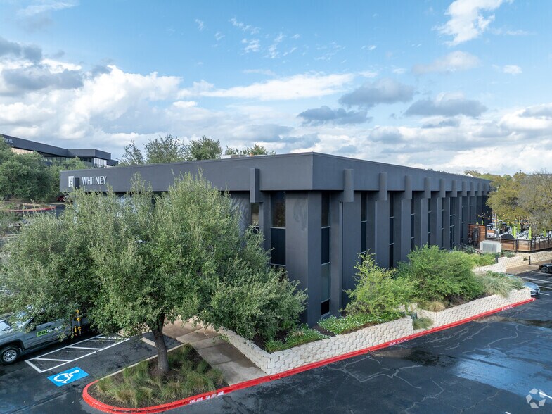 More Photos Of 7719 Wood Hollow Dr, Austin Office For Lease
