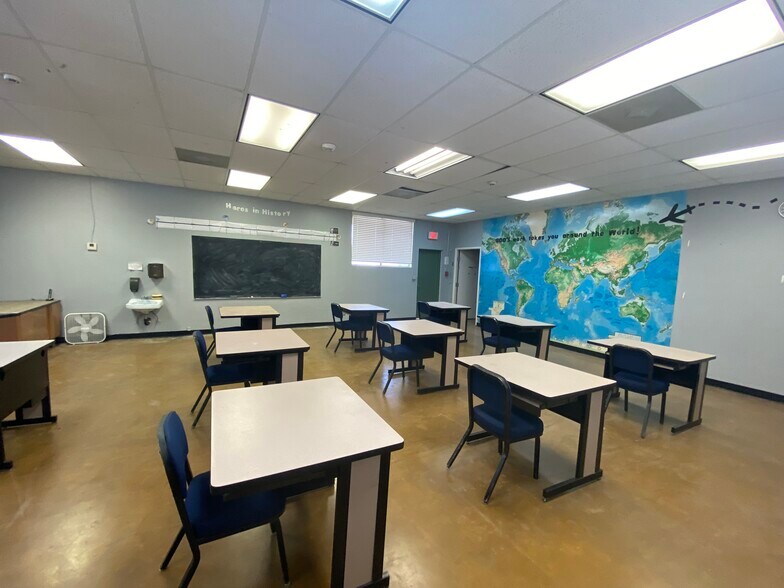 More Photos Of 630 W 17th Pl, Tempe Schools For Lease