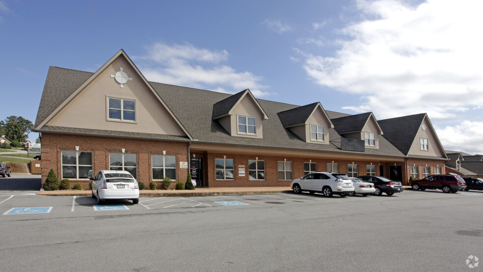 Primary Photo Of 11606 Chapman Hwy, Seymour Medical For Sale