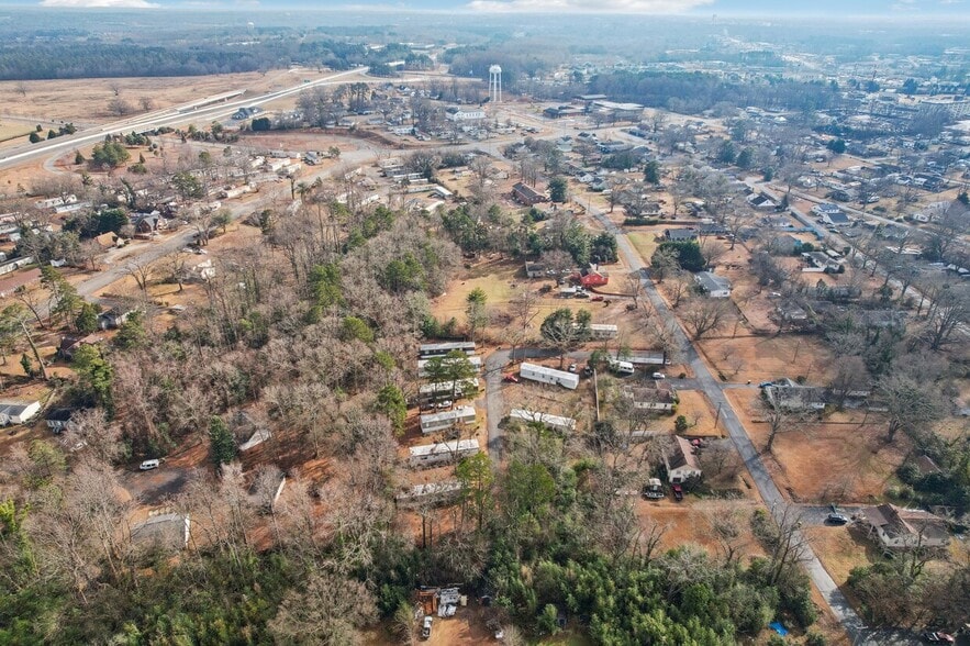 More Photos Of 136 Cain Cir, Spartanburg Manufactured Housing Mobile Home Park For Sale