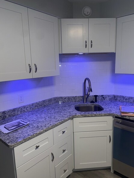 More Photos Of 5120 Glenwood Ave, Youngstown Apartments For Sale