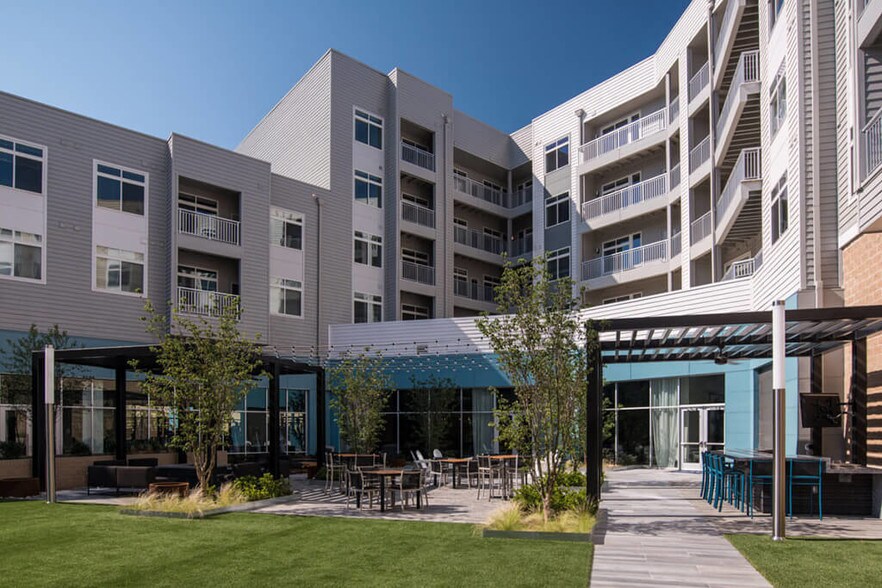 More Photos Of 8010 Gramercy Blvd, Rockville Apartments For Lease