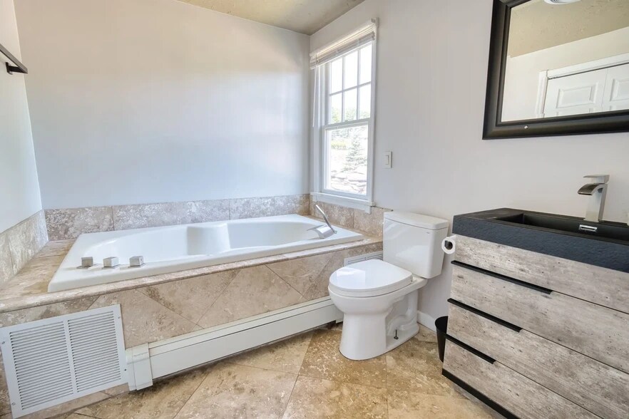 More Photos Of 218 NY-296, Windham Hotel For Sale