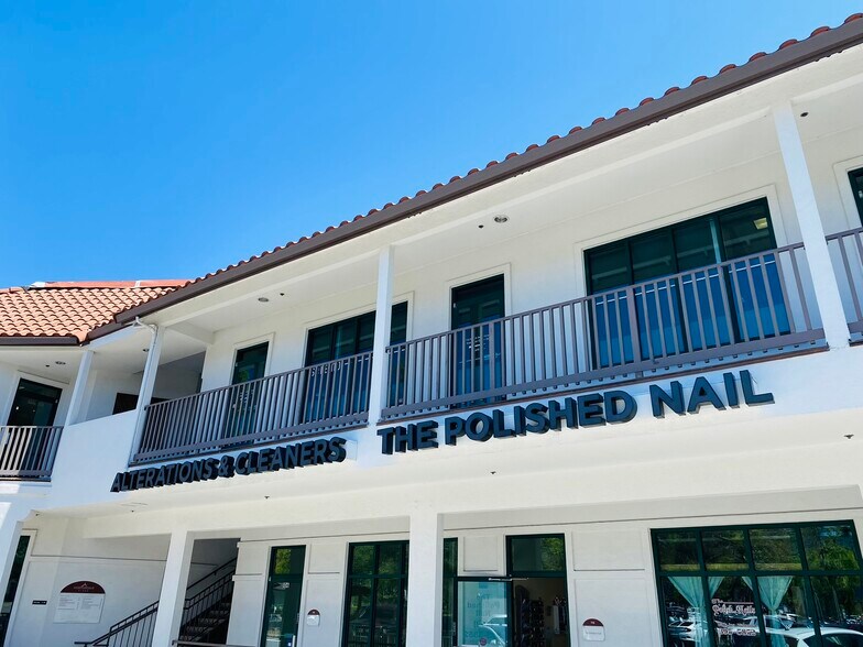 More Photos Of 634 N Santa Cruz Ave, Los Gatos Medical For Lease