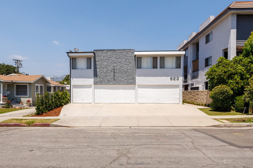 More Photos Of 623 Orange Grove Ave, Glendale Apartments For Sale