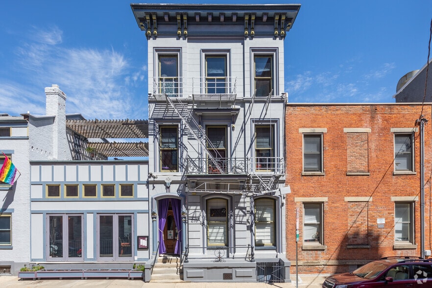 More Photos Of 210 W 14th St, Cincinnati Hospitality For Lease