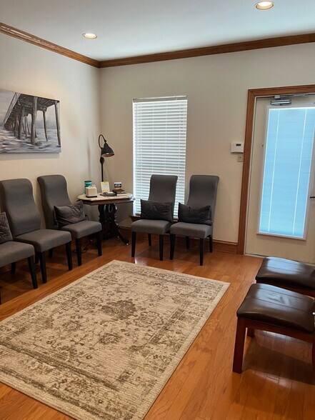 More Photos Of 5309 Village Creek Dr, Plano Medical For Lease
