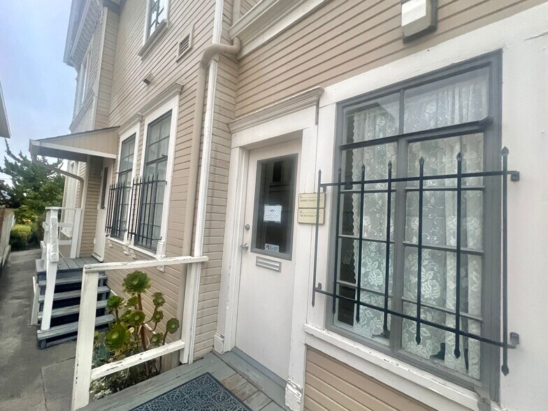 More Photos Of 115 Liberty St, Petaluma Land For Lease