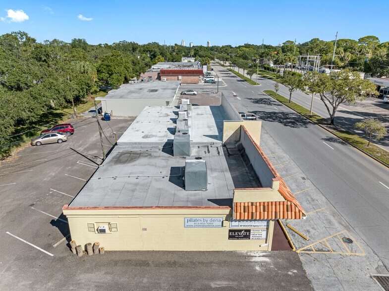 More Photos Of 4307-4315 W El Prado Blvd, Tampa Freestanding For Lease