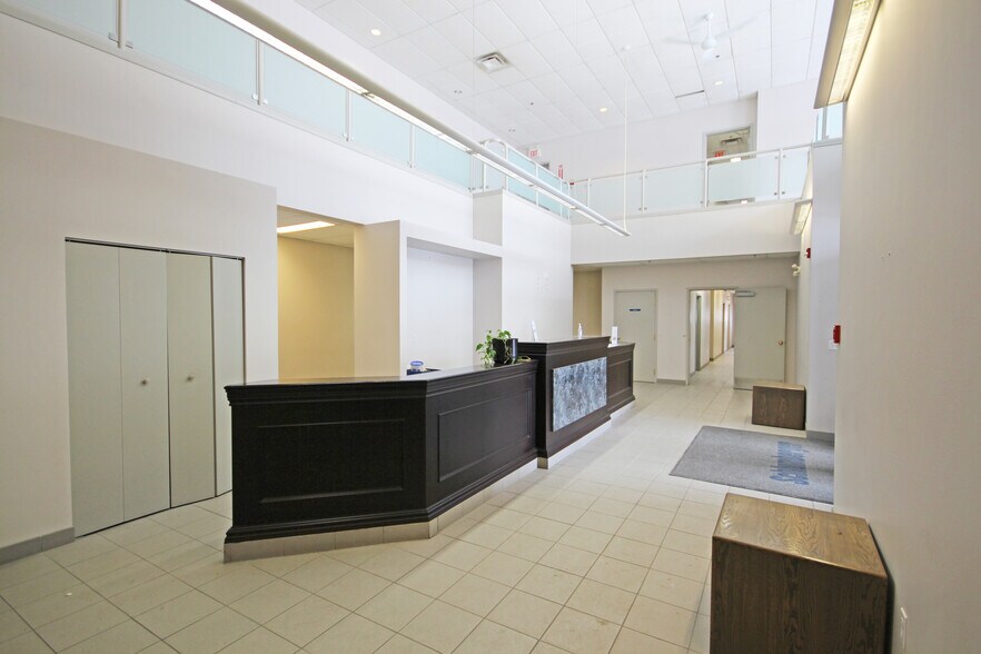 More Photos Of 2303A 8 St, Nisku Warehouse For Lease