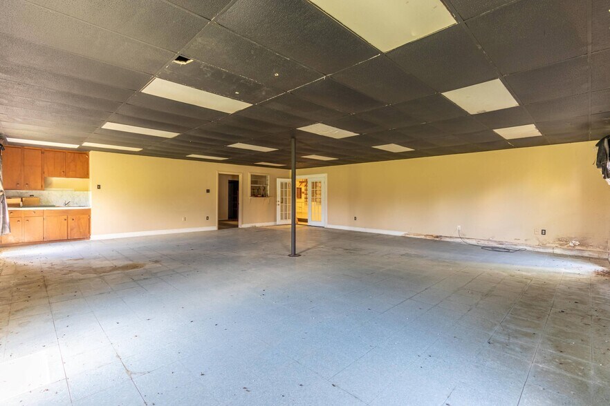 More Photos Of 5729 Texas st, Hitchcock Industrial For Lease