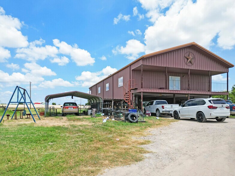 More Photos Of 5608 S Interstate Highway 45 W, Corsicana Land For Sale