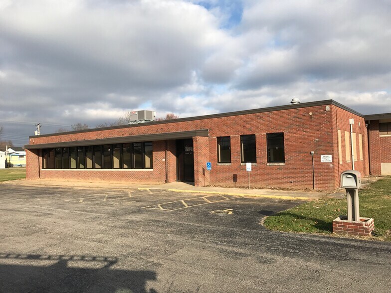 More Photos Of 1020 Hustonville Rd, Danville Warehouse For Lease