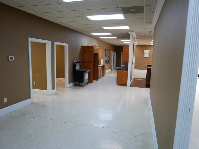 More Photos Of 2265 Nc Highway 24 27 E, Biscoe Storefront For Sale