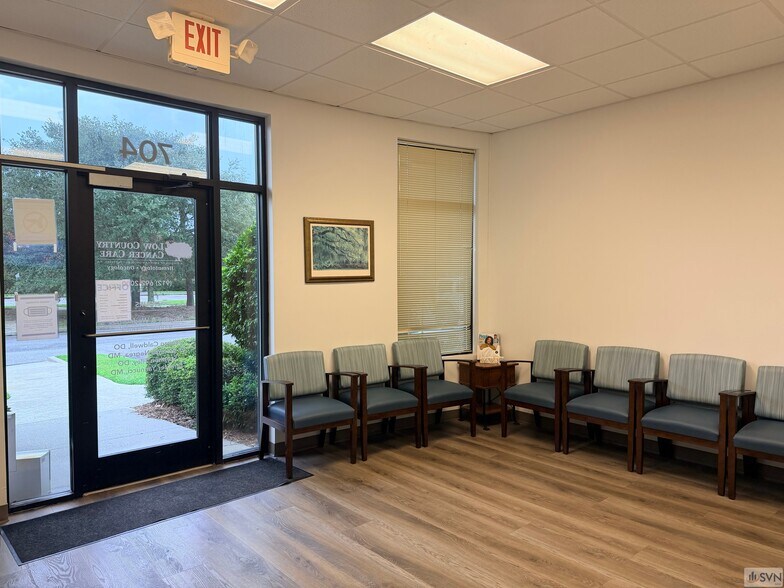 More Photos Of 1000 Towne Center Blvd, Pooler Medical For Lease