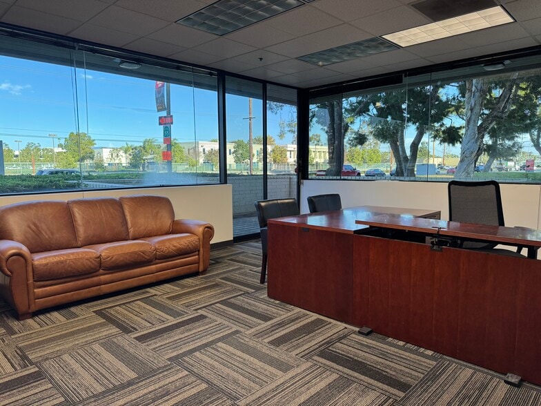More Photos Of 17701 Cowan, Irvine Office For Sale