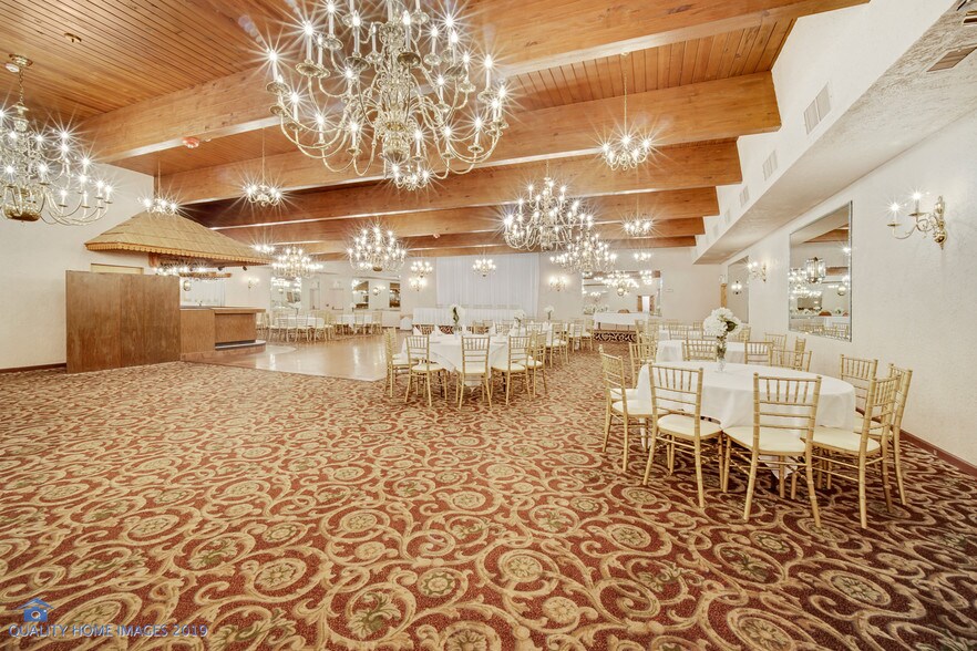 More Photos Of 10625 Ridgeland Ave, Chicago Ridge Lodge Meeting Hall For Sale