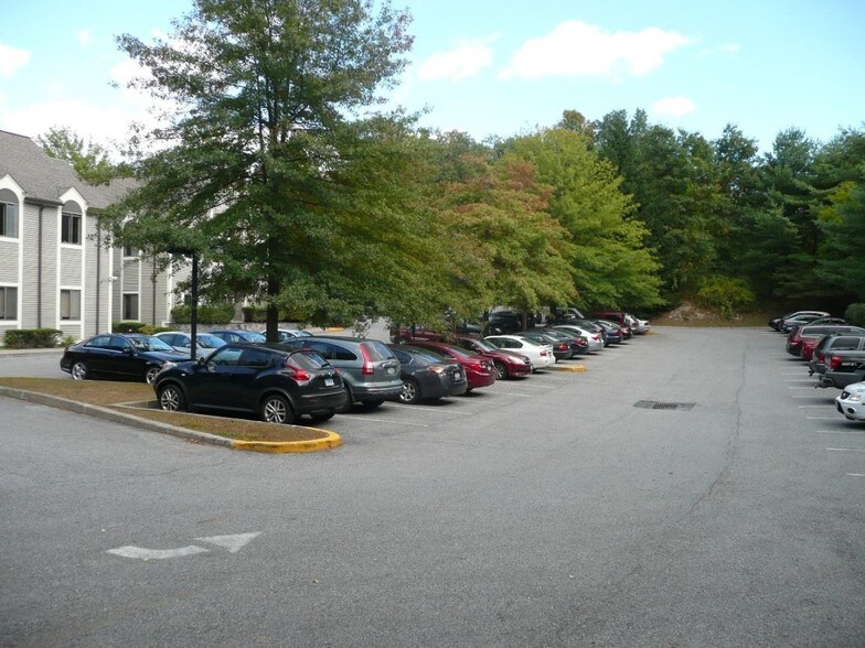 More Photos Of 190 Goldens Bridge Rd, Katonah Medical For Lease