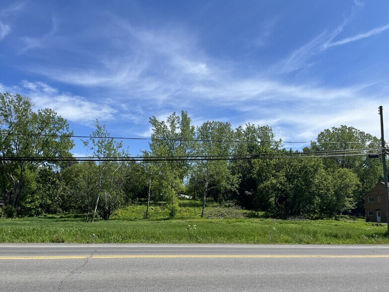 More Photos Of 1351 Ch D'oka, Oka Land For Sale