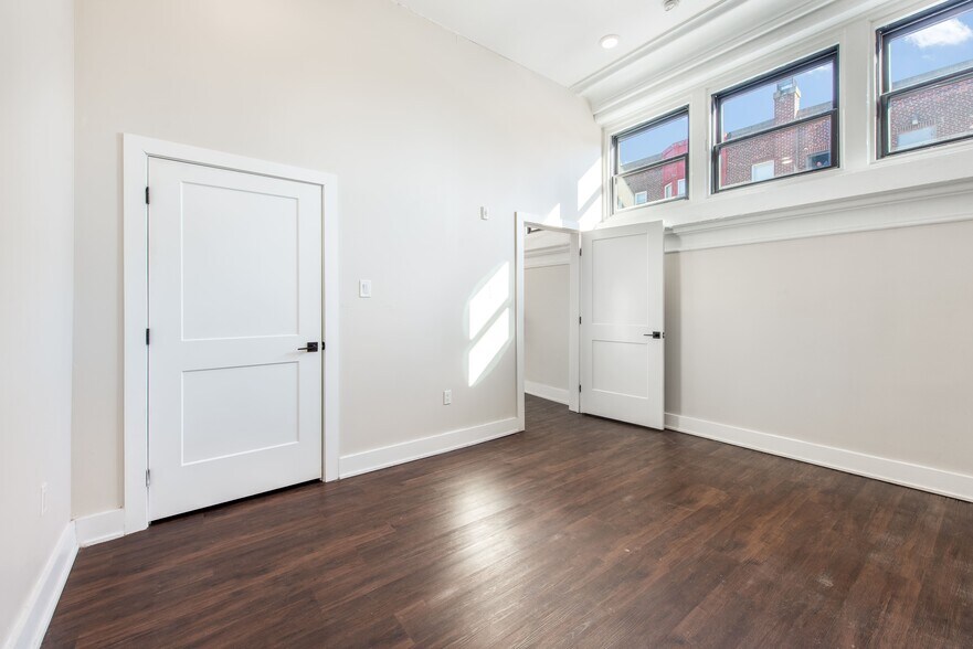 More Photos Of 5250 Wayne Ave, Philadelphia Apartments For Sale