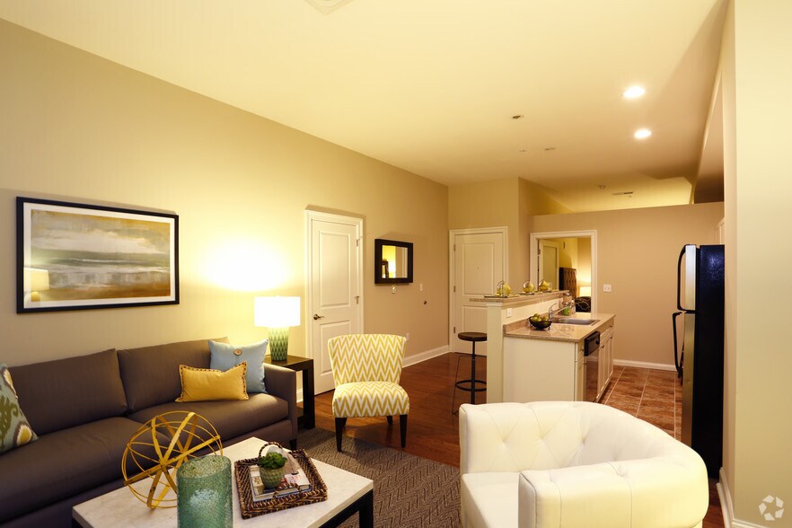 More Photos Of 526 Penn Ave, Pittsburgh Apartments For Lease