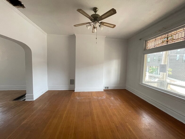 More Photos Of 486 S Graham St, Pittsburgh Religious Facility For Sale