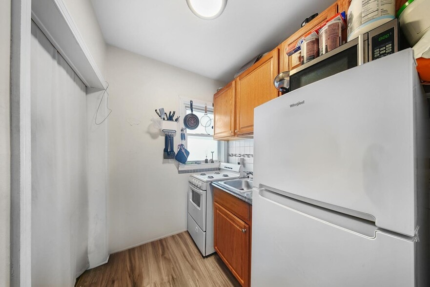 More Photos Of , Bridgeport Multifamily For Sale
