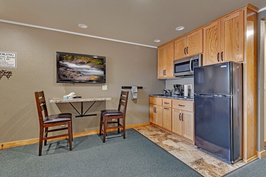 More Photos Of 720 Highway 10, Saint Cloud Hospitality For Sale