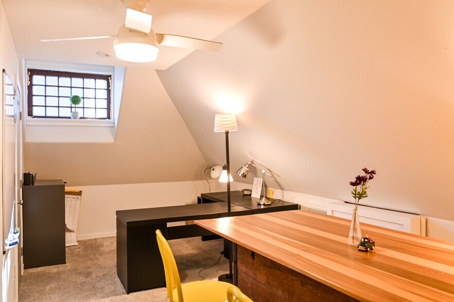 More Photos Of 2 South St, Grafton Office For Lease