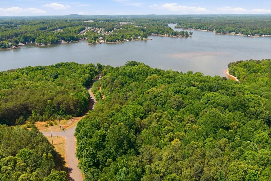 More Photos Of 9715 Nine Eagles Ln, Charlotte Specialty For Sale