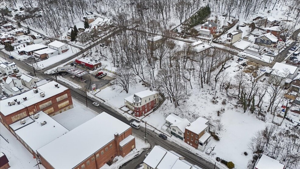 More Photos Of 339 Frederick St, Cumberland Multifamily For Sale