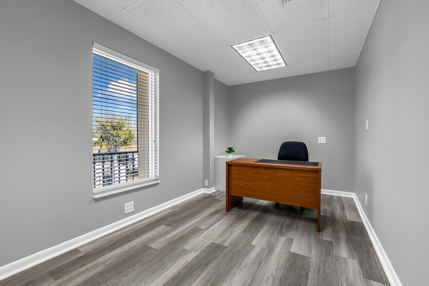 More Photos Of 665 SE 10th St, Deerfield Beach Medical For Lease