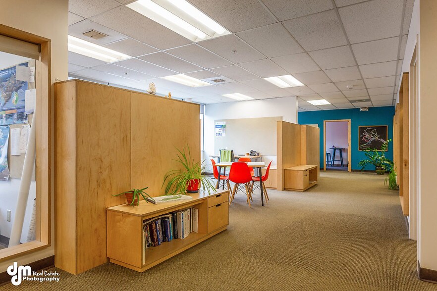 More Photos Of 441 W 5th Ave, Anchorage Office For Sale