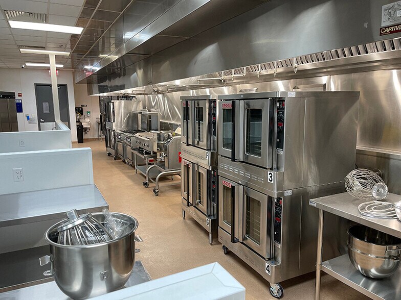 More Photos Of 1300 E Anderson Ln, Austin Coworking Space