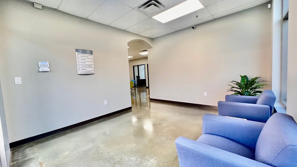 More Photos Of 26240 Enterprise Ct, Lake Forest Office For Lease
