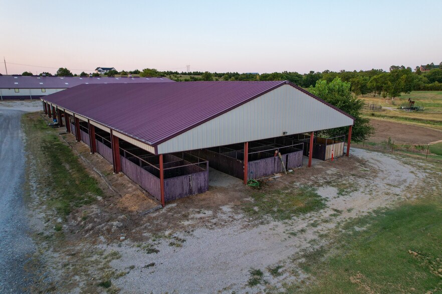 More Photos Of 5871 Roper Rd, Sperry Land For Sale