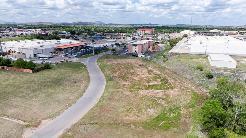 More Photos Of 1201 NW 40th St, Lawton Land For Sale