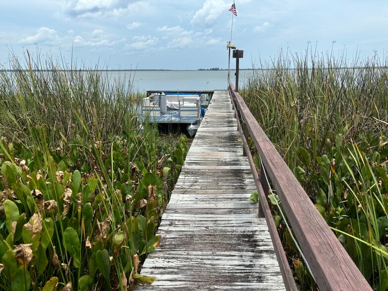 More Photos Of 6001 Bird Island Dr, Lady Lake Lodge Meeting Hall For Sale