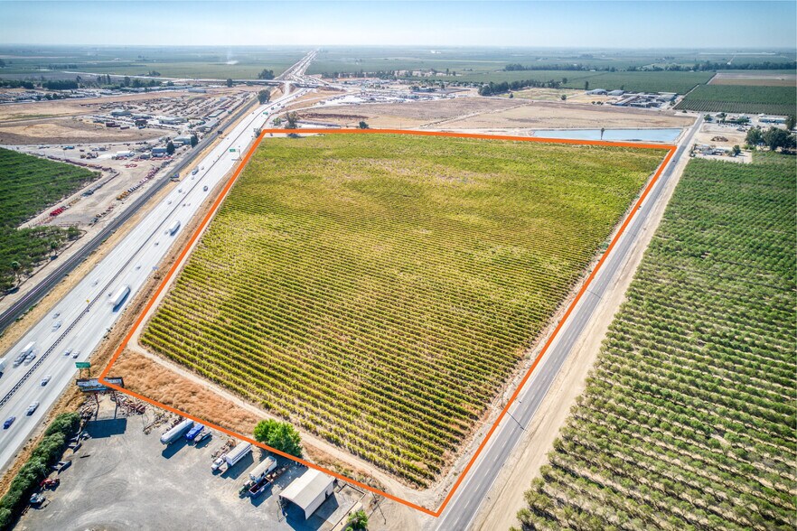 More Photos Of 12680 Highway 99, Madera Land For Sale
