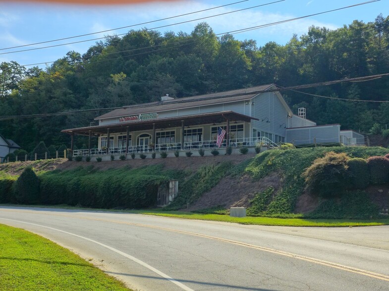 More Photos Of 2693 Memorial Hwy, Lake Lure Restaurant For Sale