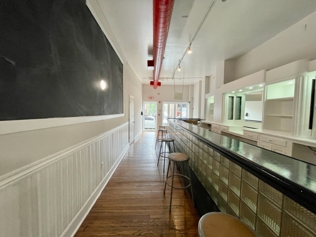 Primary Photo Of 4213 Ridge Ave, Philadelphia Restaurant For Lease