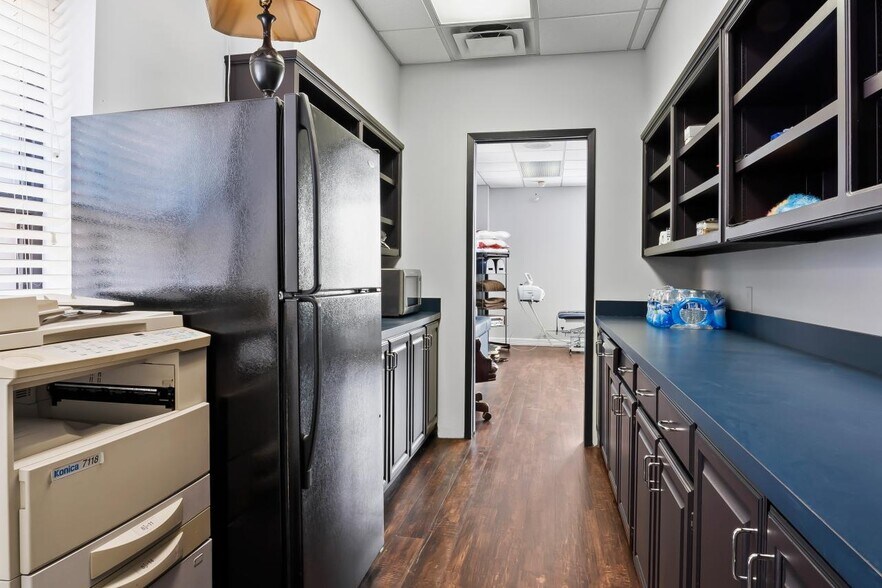 More Photos Of 1200 Coit Rd, Plano Medical For Sale