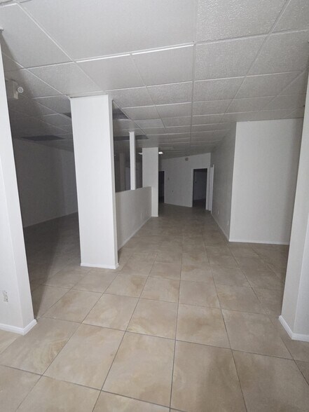 More Photos Of 44143-44147 20th St W, Lancaster Medical For Sale