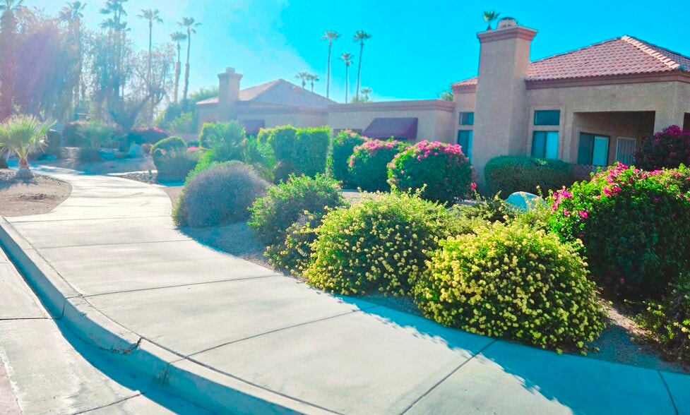 More Photos Of 42995 Park Pl, Palm Desert Apartments For Sale